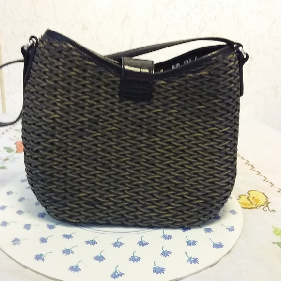 Brighton Women's Bag. - Picture 4 of 13